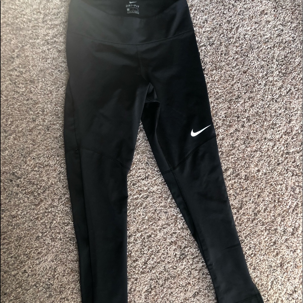 DRI-FIT Nike Cropped Leggings